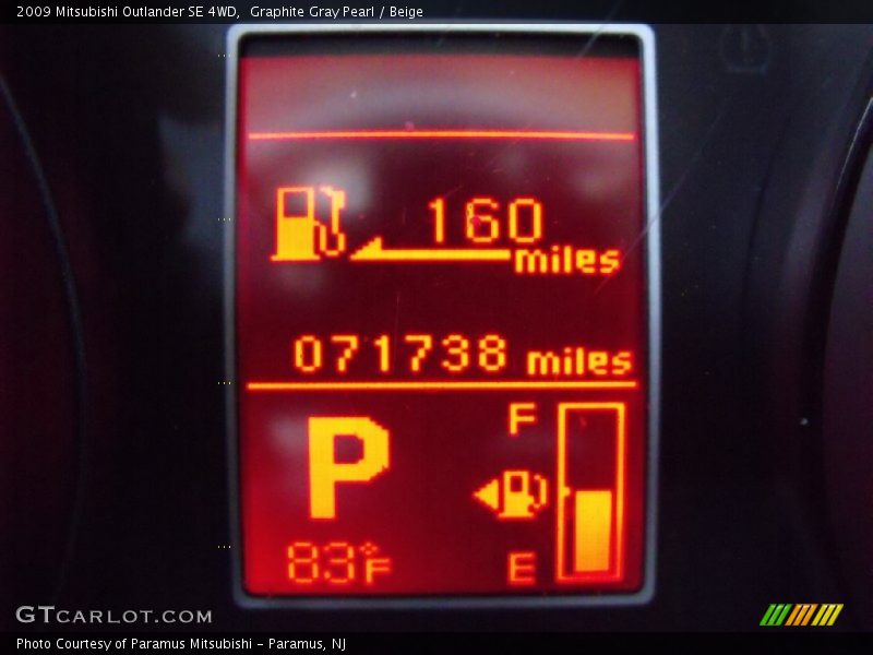 Graphite Gray Pearl / Beige 2009 Mitsubishi Outlander SE 4WD