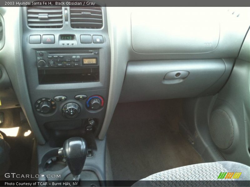 Black Obsidian / Gray 2003 Hyundai Santa Fe I4