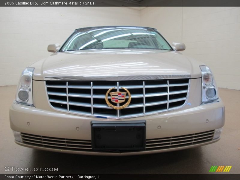 Light Cashmere Metallic / Shale 2006 Cadillac DTS
