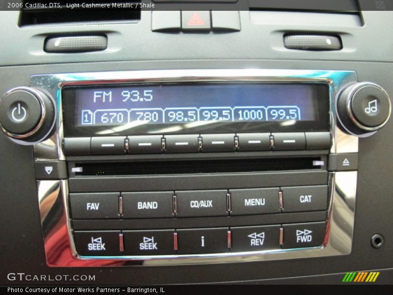 Light Cashmere Metallic / Shale 2006 Cadillac DTS