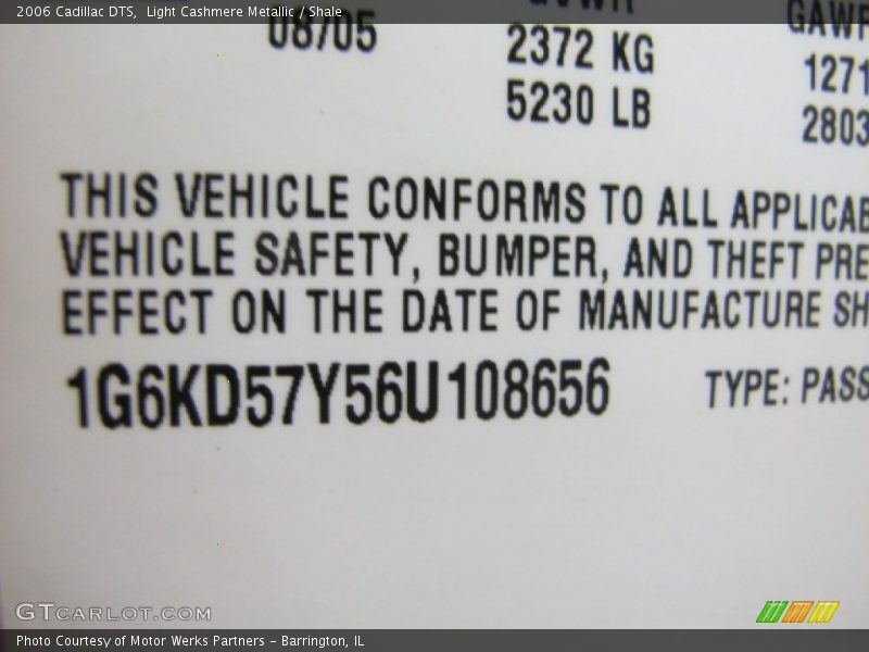 Light Cashmere Metallic / Shale 2006 Cadillac DTS