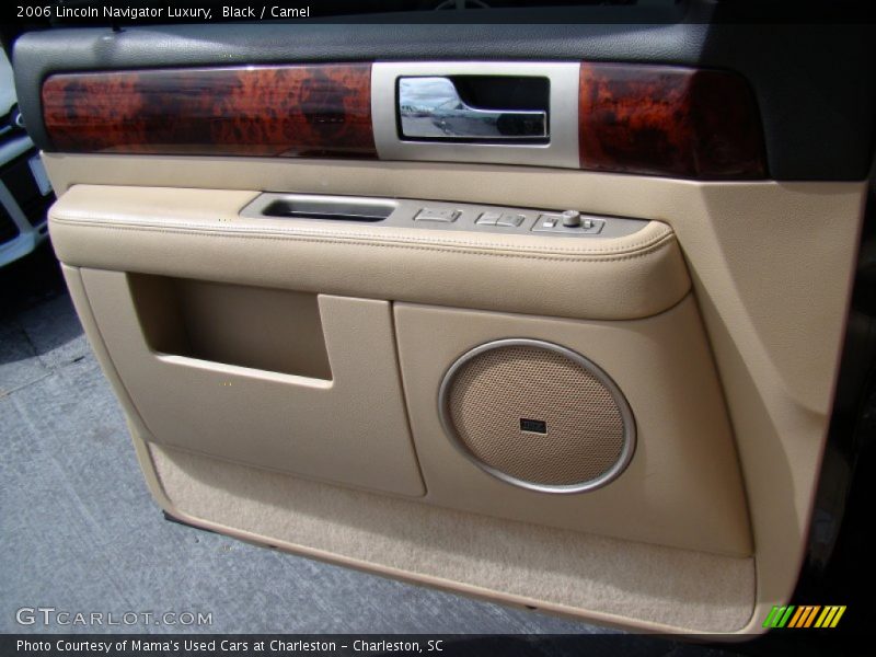 Black / Camel 2006 Lincoln Navigator Luxury