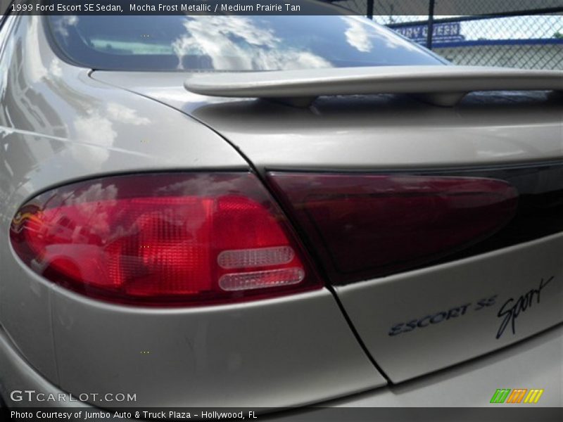 Mocha Frost Metallic / Medium Prairie Tan 1999 Ford Escort SE Sedan