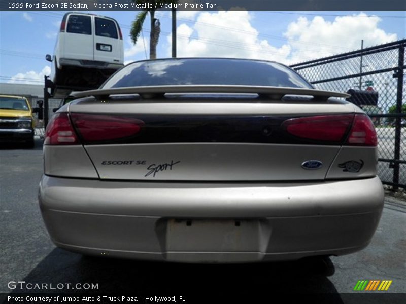 Mocha Frost Metallic / Medium Prairie Tan 1999 Ford Escort SE Sedan