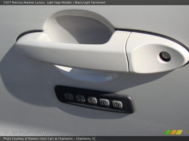 Light Sage Metallic / Black/Light Parchment 2007 Mercury Mariner Luxury