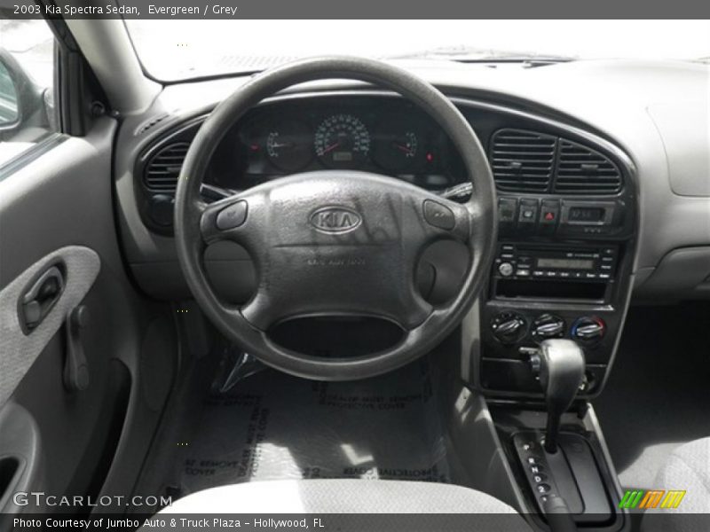 Evergreen / Grey 2003 Kia Spectra Sedan