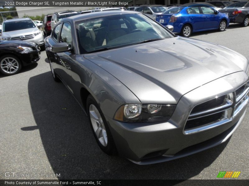 Tungsten Metallic / Black/Light Frost Beige 2012 Dodge Charger SE