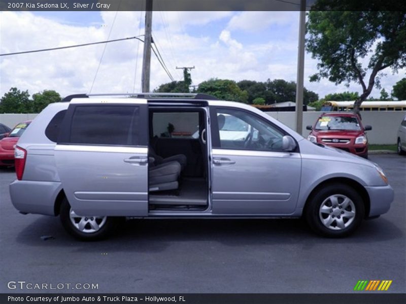 Silver / Gray 2007 Kia Sedona LX