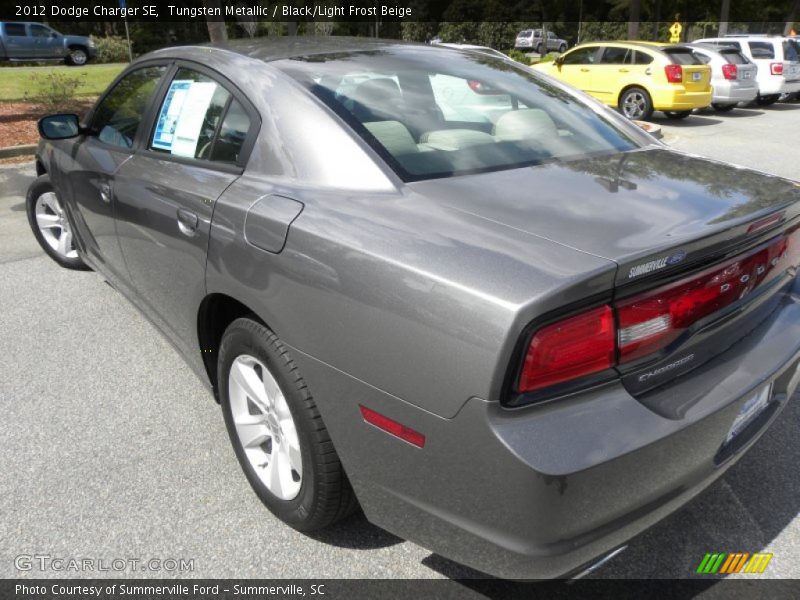 Tungsten Metallic / Black/Light Frost Beige 2012 Dodge Charger SE