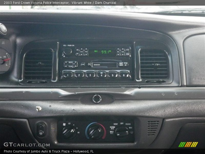 Controls of 2003 Crown Victoria Police Interceptor
