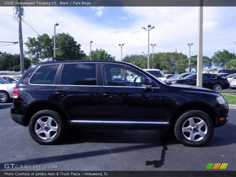 Black / Pure Beige 2005 Volkswagen Touareg V6