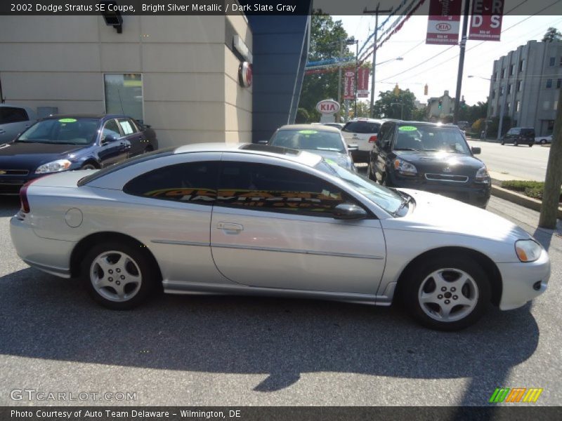 Bright Silver Metallic / Dark Slate Gray 2002 Dodge Stratus SE Coupe