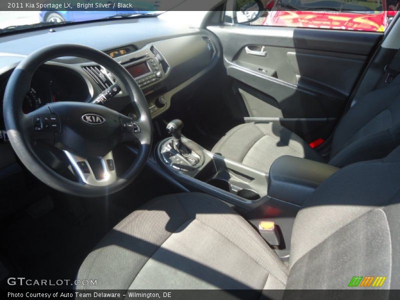 Bright Silver / Black 2011 Kia Sportage LX