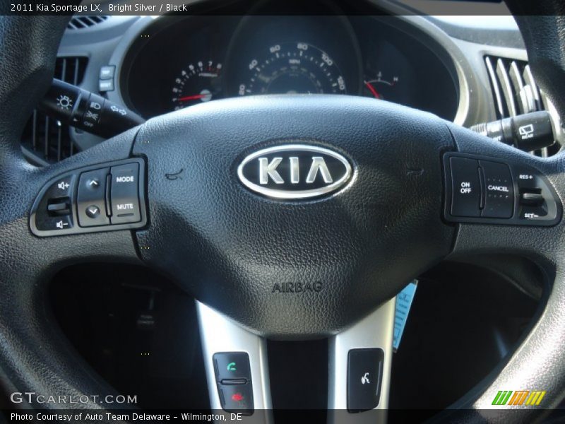 Bright Silver / Black 2011 Kia Sportage LX
