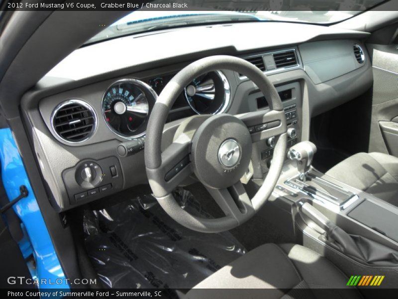 Grabber Blue / Charcoal Black 2012 Ford Mustang V6 Coupe