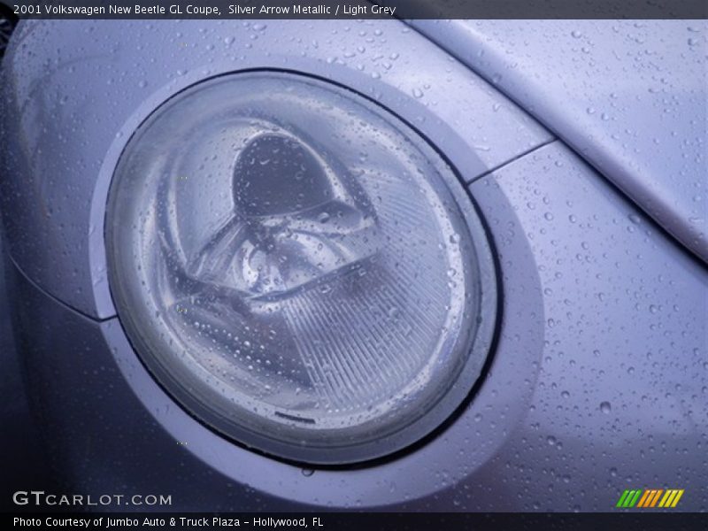 Silver Arrow Metallic / Light Grey 2001 Volkswagen New Beetle GL Coupe