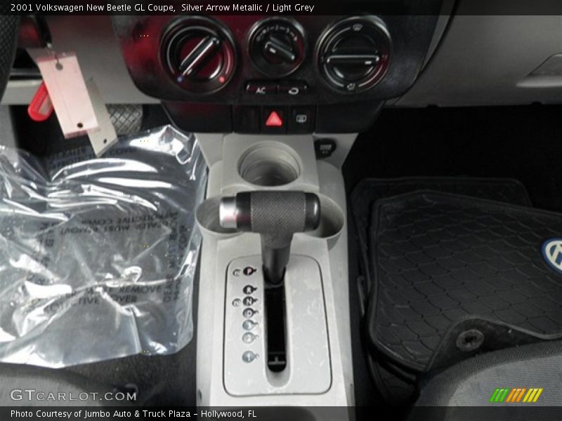 Silver Arrow Metallic / Light Grey 2001 Volkswagen New Beetle GL Coupe