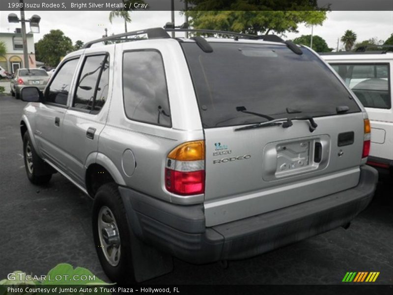 Bright Silver Metallic / Gray 1998 Isuzu Rodeo S