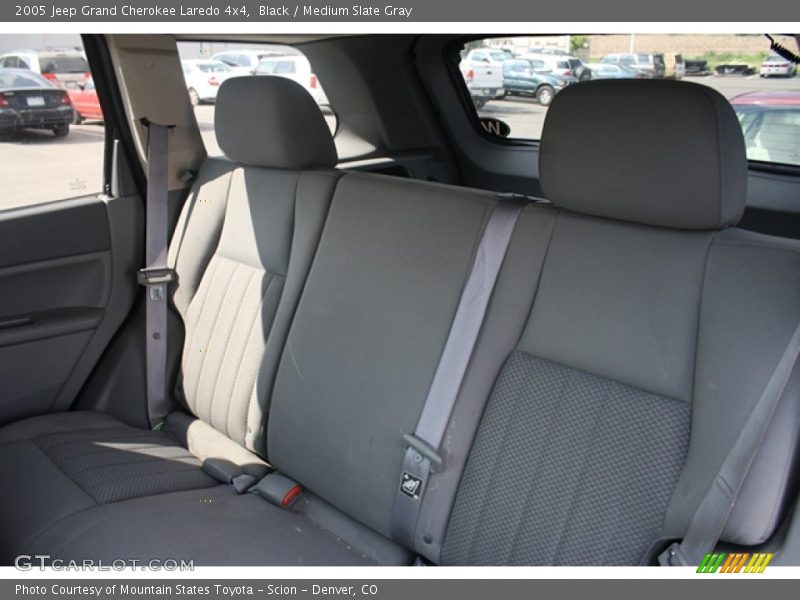 Black / Medium Slate Gray 2005 Jeep Grand Cherokee Laredo 4x4