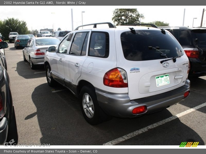 Nordic White / Gray 2002 Hyundai Santa Fe GLS AWD