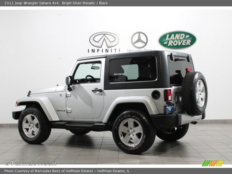 Bright Silver Metallic / Black 2011 Jeep Wrangler Sahara 4x4