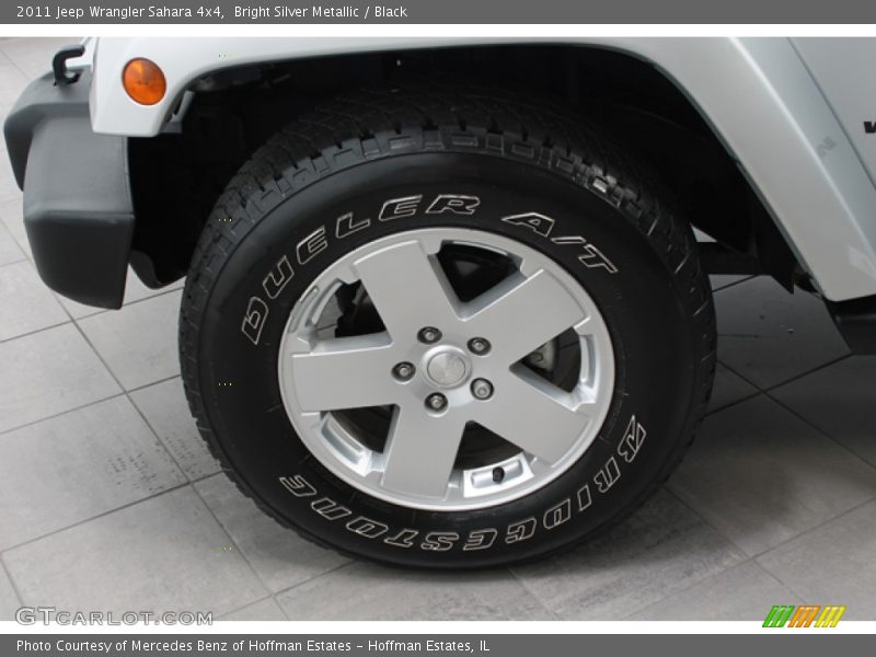 Bright Silver Metallic / Black 2011 Jeep Wrangler Sahara 4x4