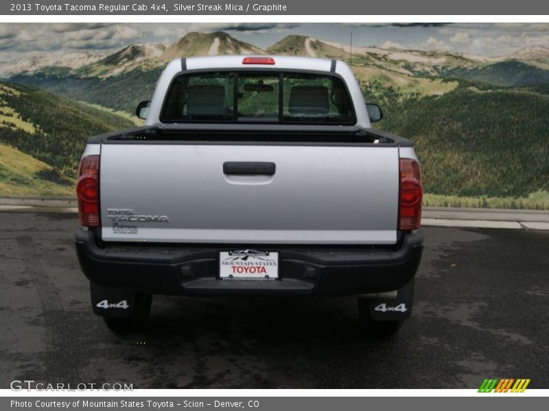 Silver Streak Mica / Graphite 2013 Toyota Tacoma Regular Cab 4x4