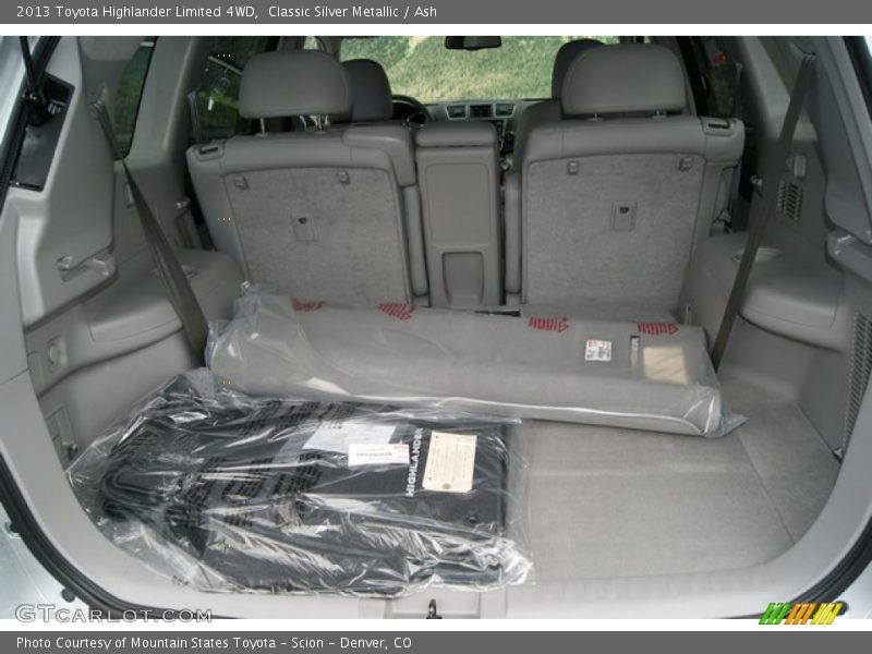 Classic Silver Metallic / Ash 2013 Toyota Highlander Limited 4WD