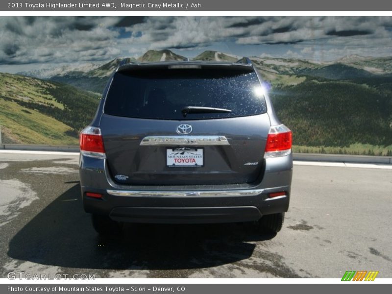 Magnetic Gray Metallic / Ash 2013 Toyota Highlander Limited 4WD