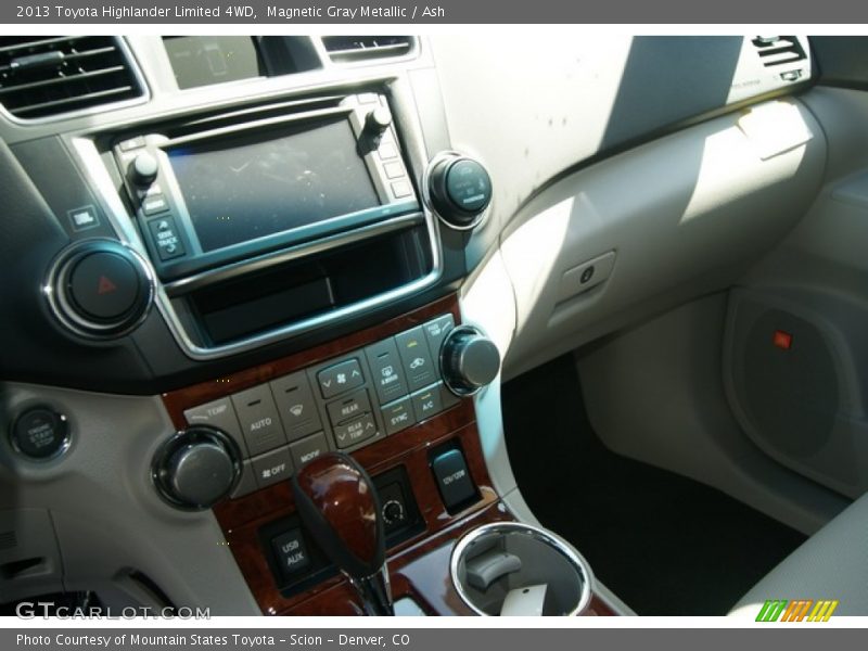 Magnetic Gray Metallic / Ash 2013 Toyota Highlander Limited 4WD