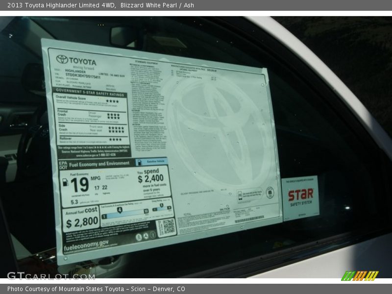 Blizzard White Pearl / Ash 2013 Toyota Highlander Limited 4WD