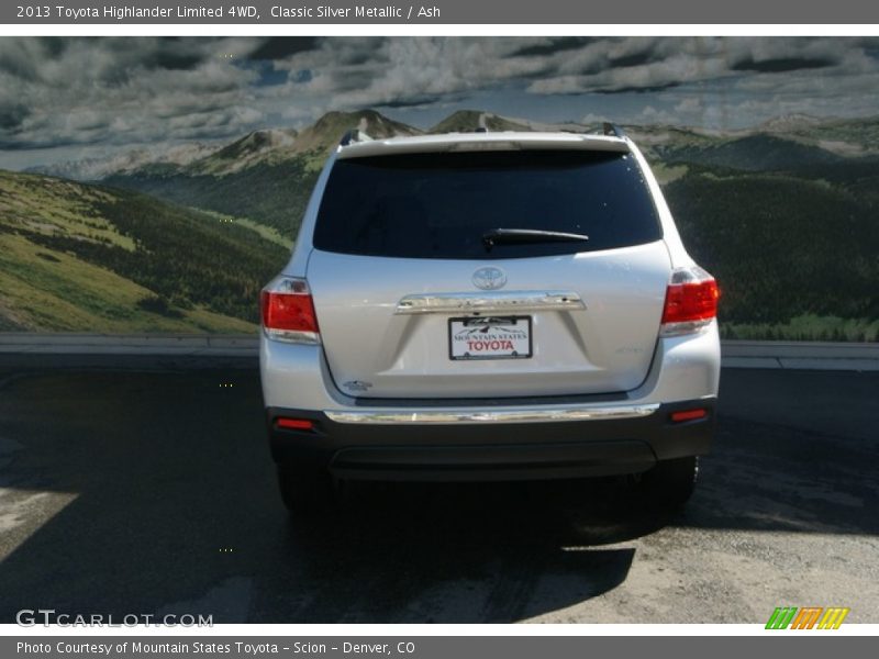 Classic Silver Metallic / Ash 2013 Toyota Highlander Limited 4WD