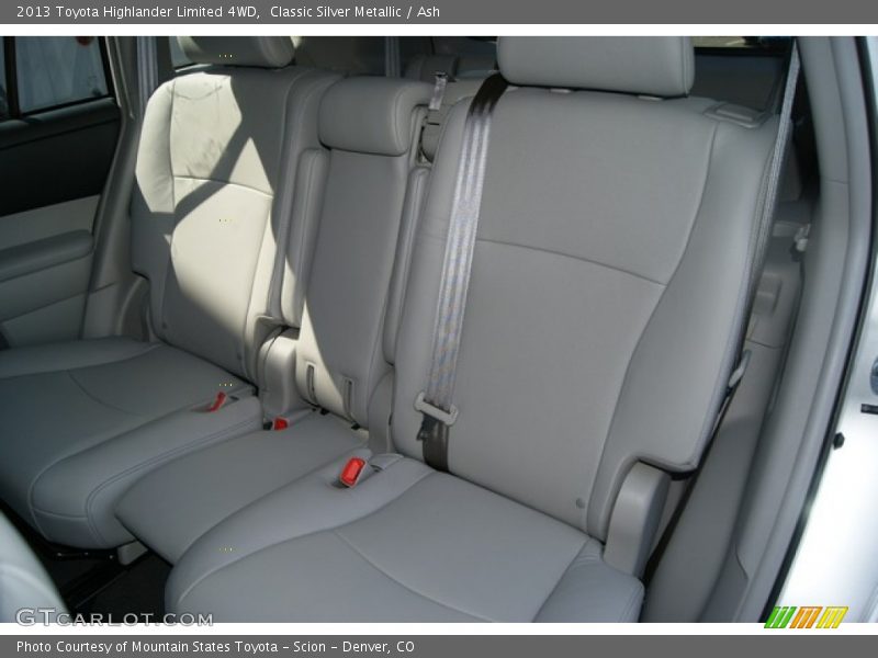 Classic Silver Metallic / Ash 2013 Toyota Highlander Limited 4WD
