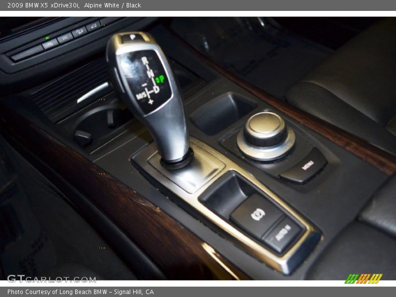Alpine White / Black 2009 BMW X5 xDrive30i