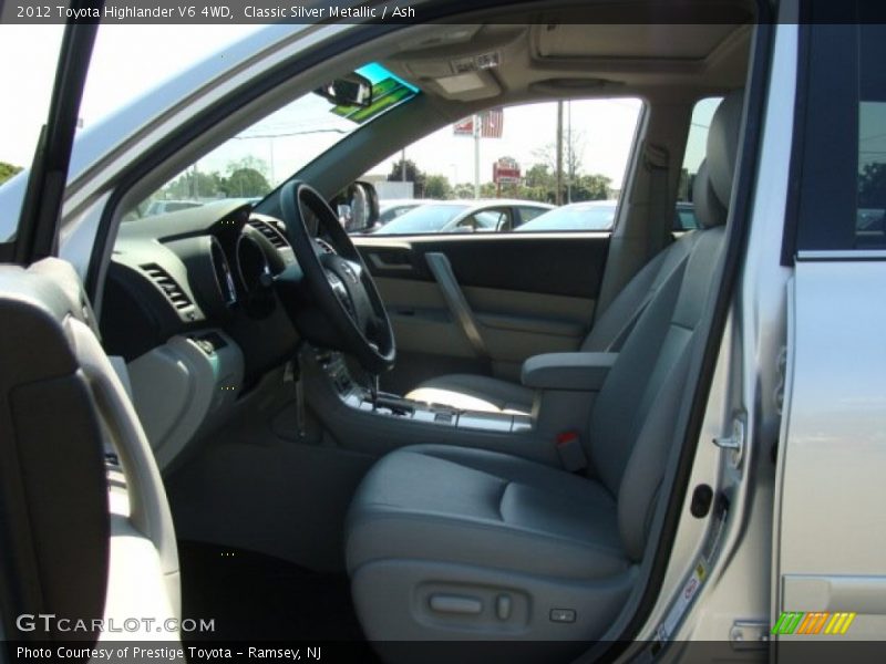 Classic Silver Metallic / Ash 2012 Toyota Highlander V6 4WD