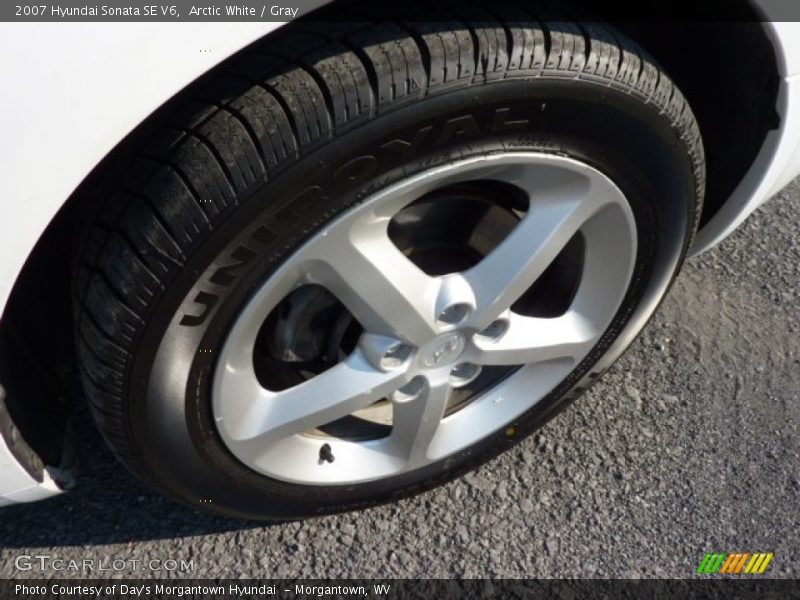 Arctic White / Gray 2007 Hyundai Sonata SE V6