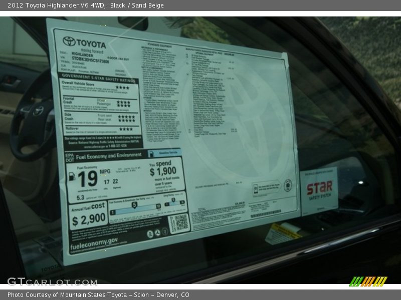 Black / Sand Beige 2012 Toyota Highlander V6 4WD