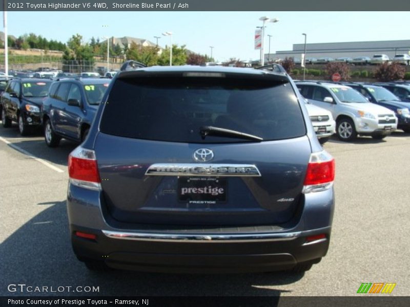 Shoreline Blue Pearl / Ash 2012 Toyota Highlander V6 4WD