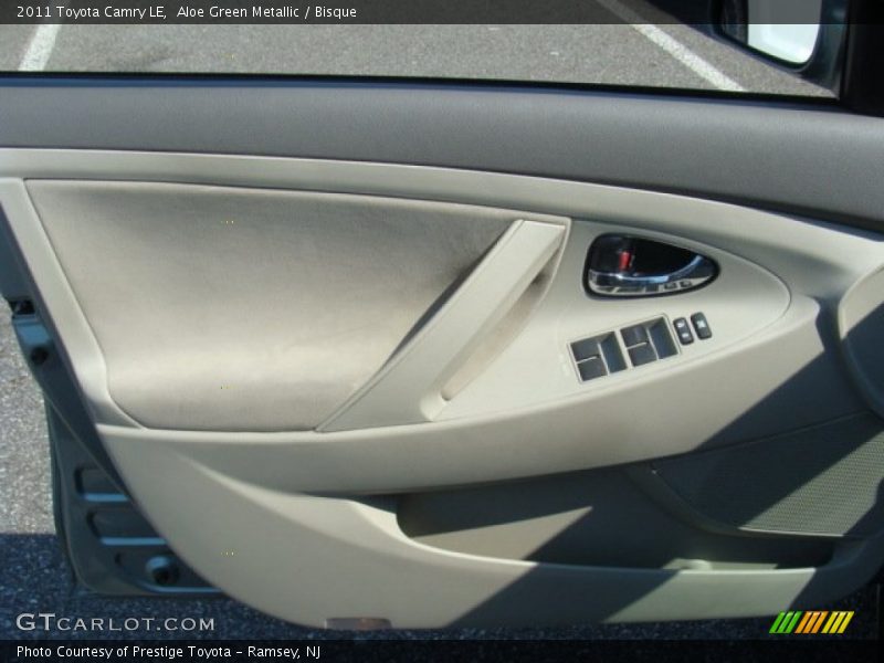 Aloe Green Metallic / Bisque 2011 Toyota Camry LE