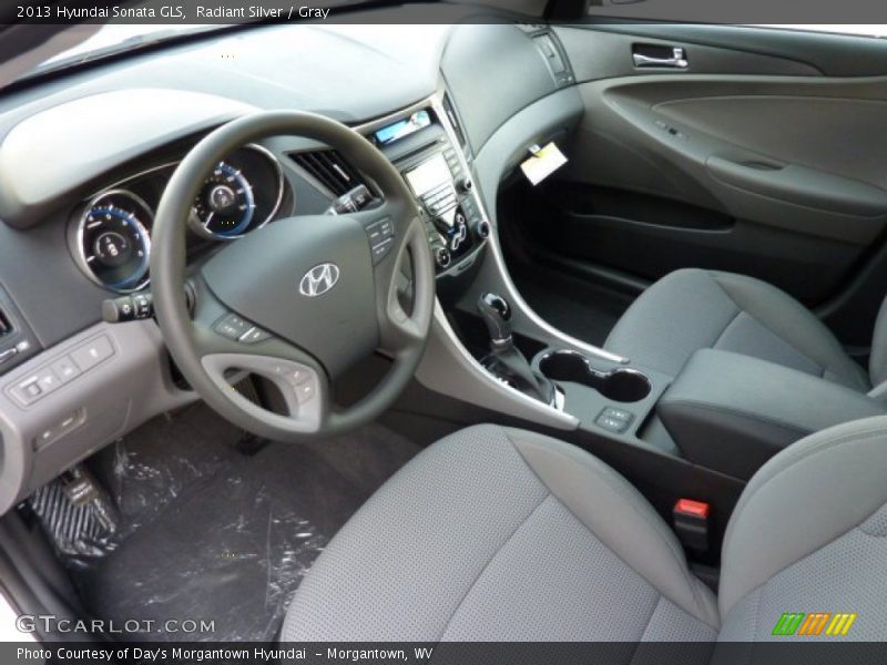 Radiant Silver / Gray 2013 Hyundai Sonata GLS