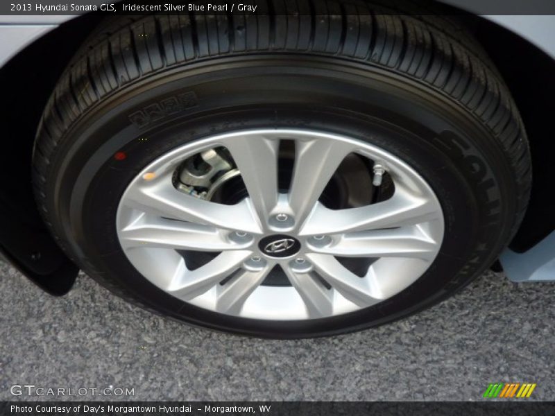 Iridescent Silver Blue Pearl / Gray 2013 Hyundai Sonata GLS