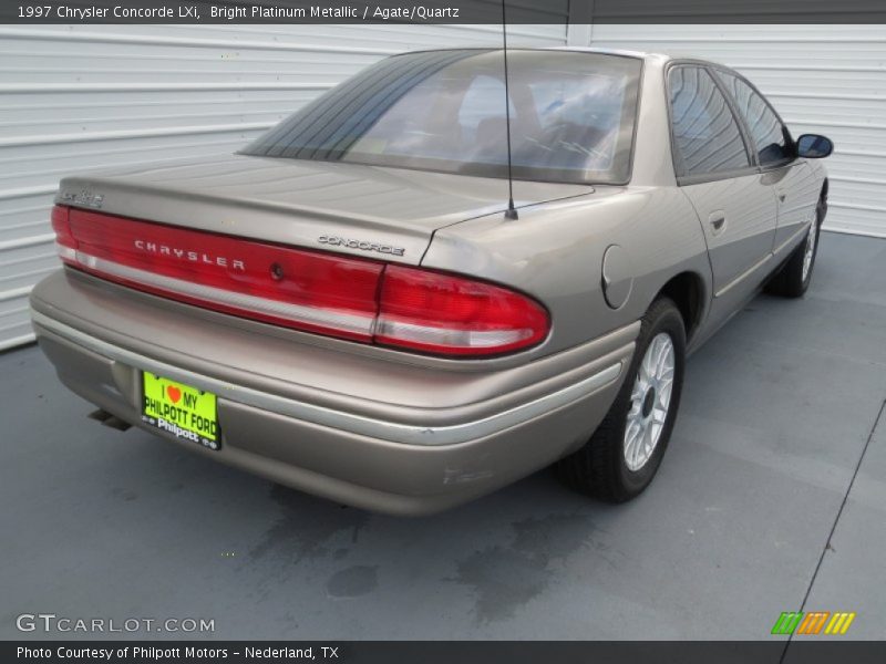 Bright Platinum Metallic / Agate/Quartz 1997 Chrysler Concorde LXi