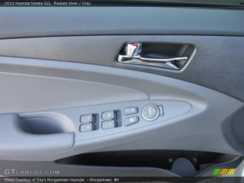 Radiant Silver / Gray 2013 Hyundai Sonata GLS