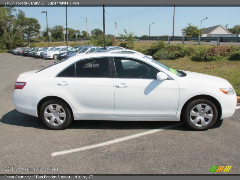 Super White / Ash 2007 Toyota Camry LE