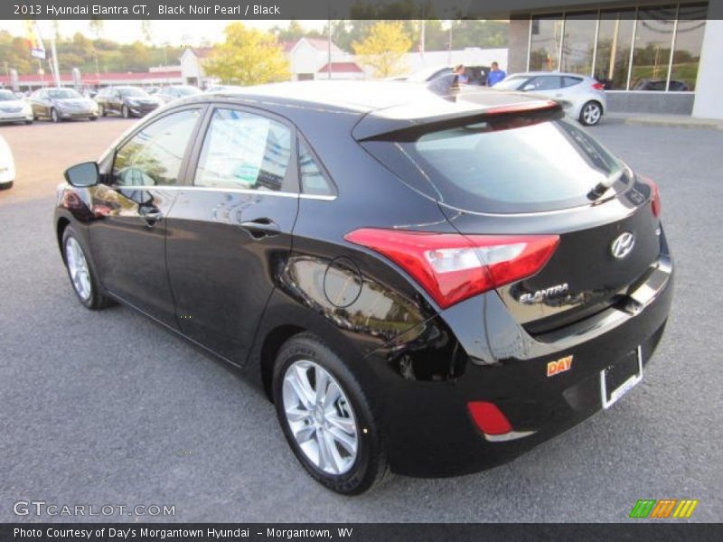 Black Noir Pearl / Black 2013 Hyundai Elantra GT