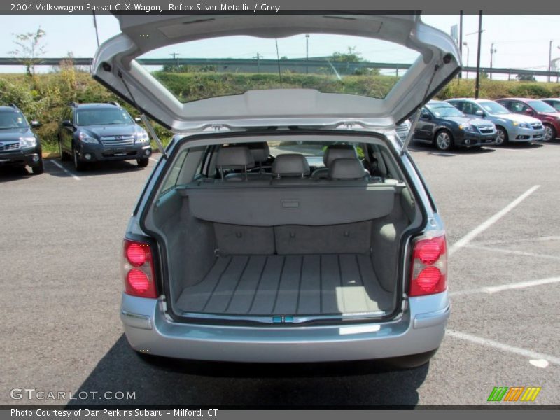 Reflex Silver Metallic / Grey 2004 Volkswagen Passat GLX Wagon