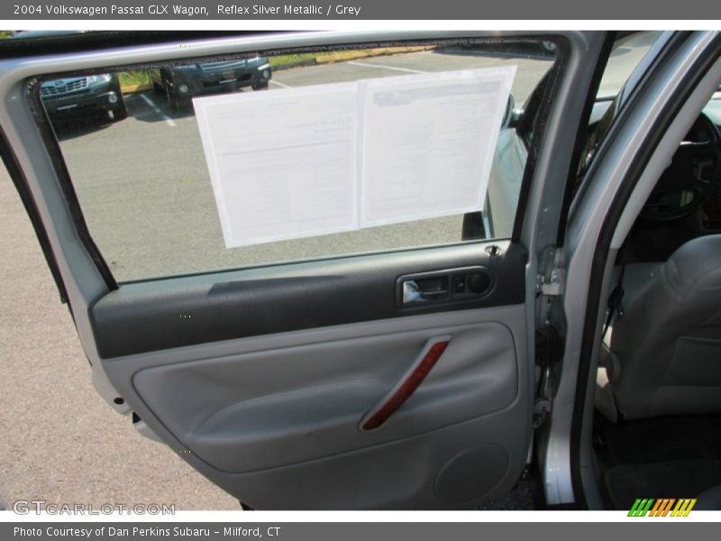 Reflex Silver Metallic / Grey 2004 Volkswagen Passat GLX Wagon