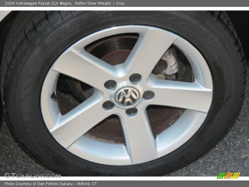 Reflex Silver Metallic / Grey 2004 Volkswagen Passat GLX Wagon