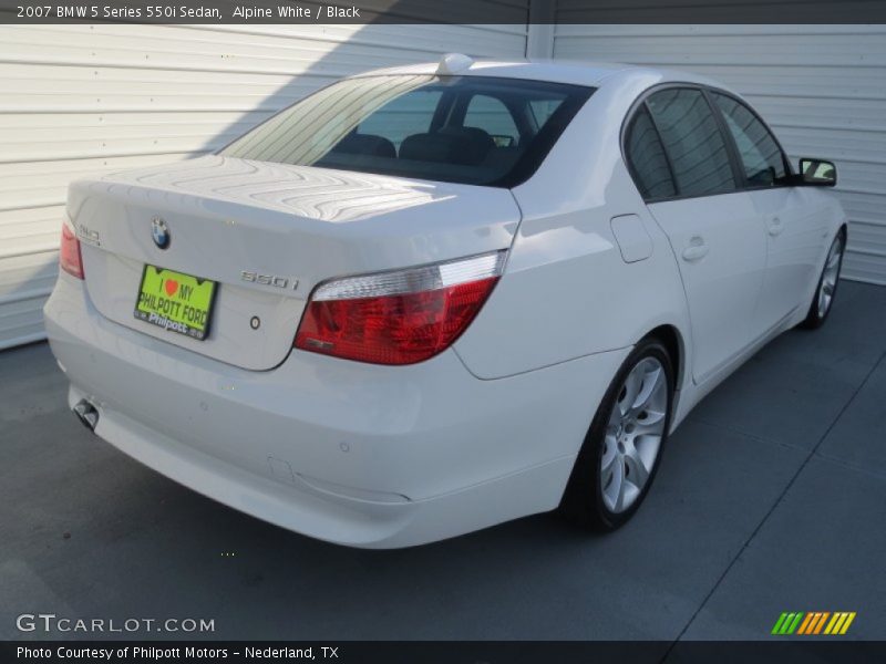 Alpine White / Black 2007 BMW 5 Series 550i Sedan