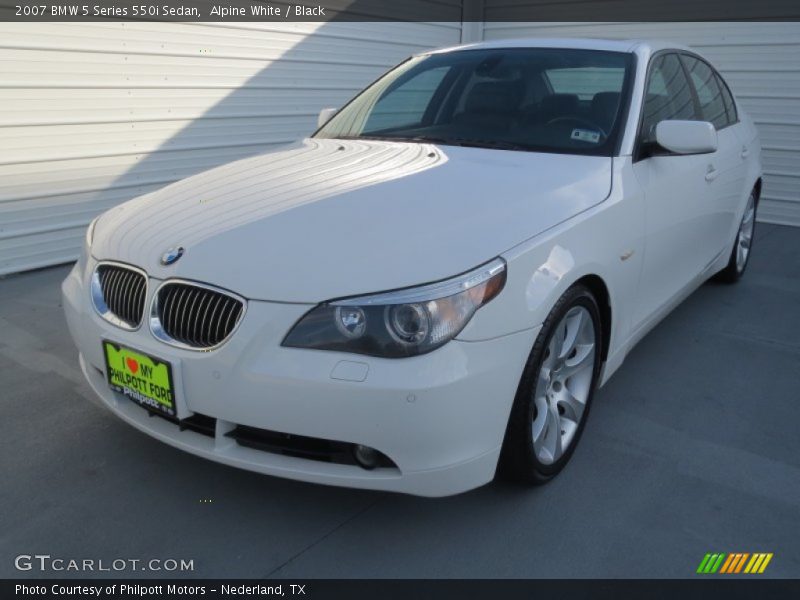 Alpine White / Black 2007 BMW 5 Series 550i Sedan